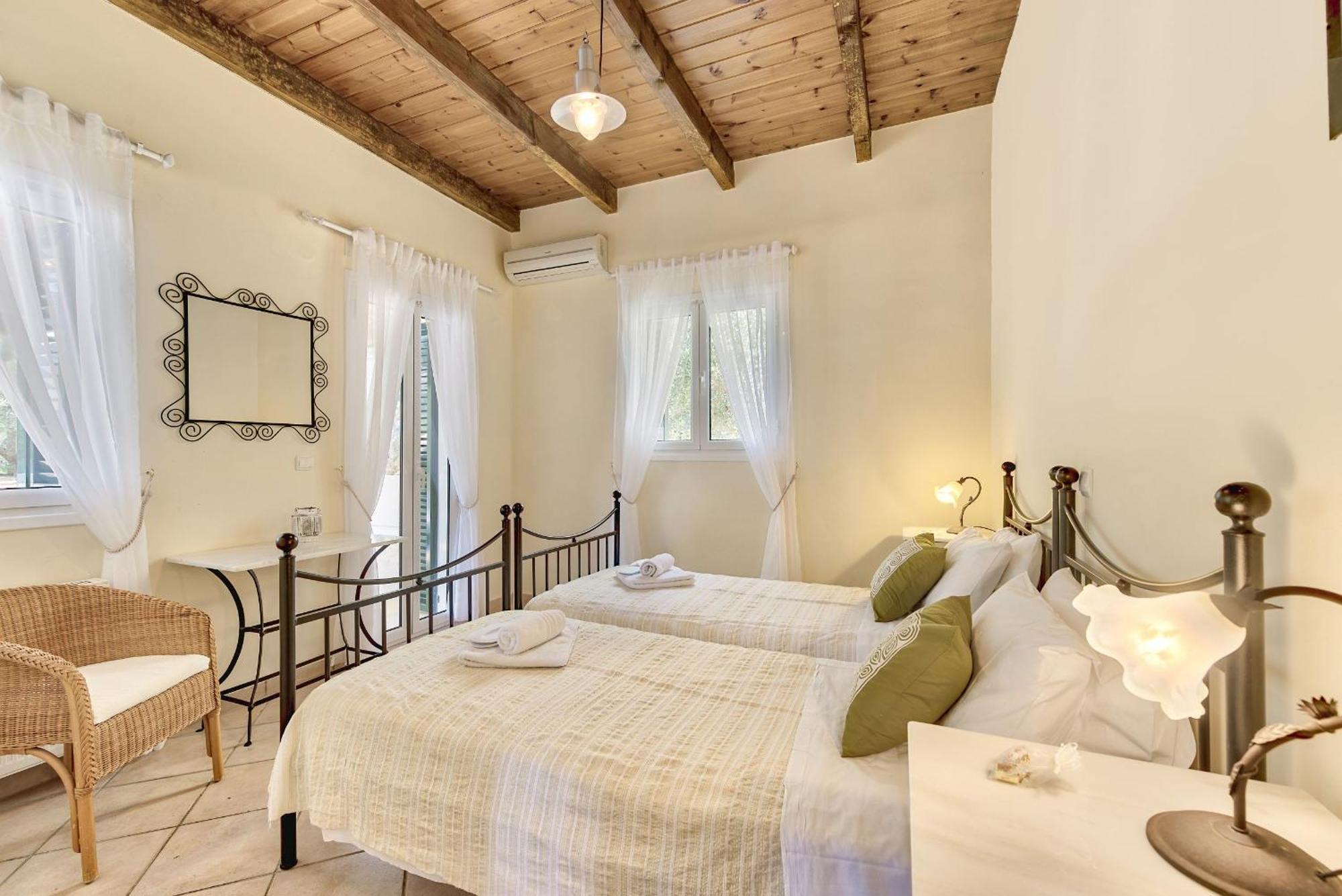 Olivegrove Villa - Nestled In Olive Trees With Private Pool, By Zantewize Трагакі Екстер'єр фото