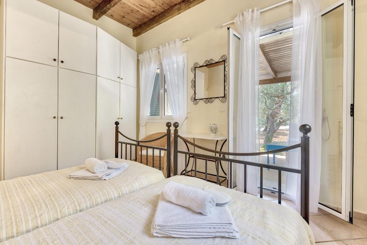 Olivegrove Villa - Nestled In Olive Trees With Private Pool, By Zantewize Трагакі Екстер'єр фото